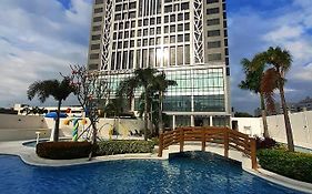 The Excelsior Hotel Las Pinas